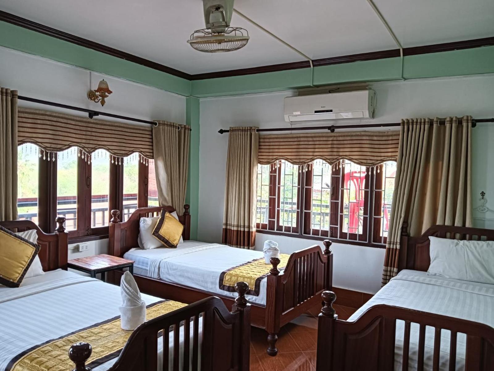 Bountang Mountain View Riverside Hotel Vang Vieng Zewnętrze zdjęcie
